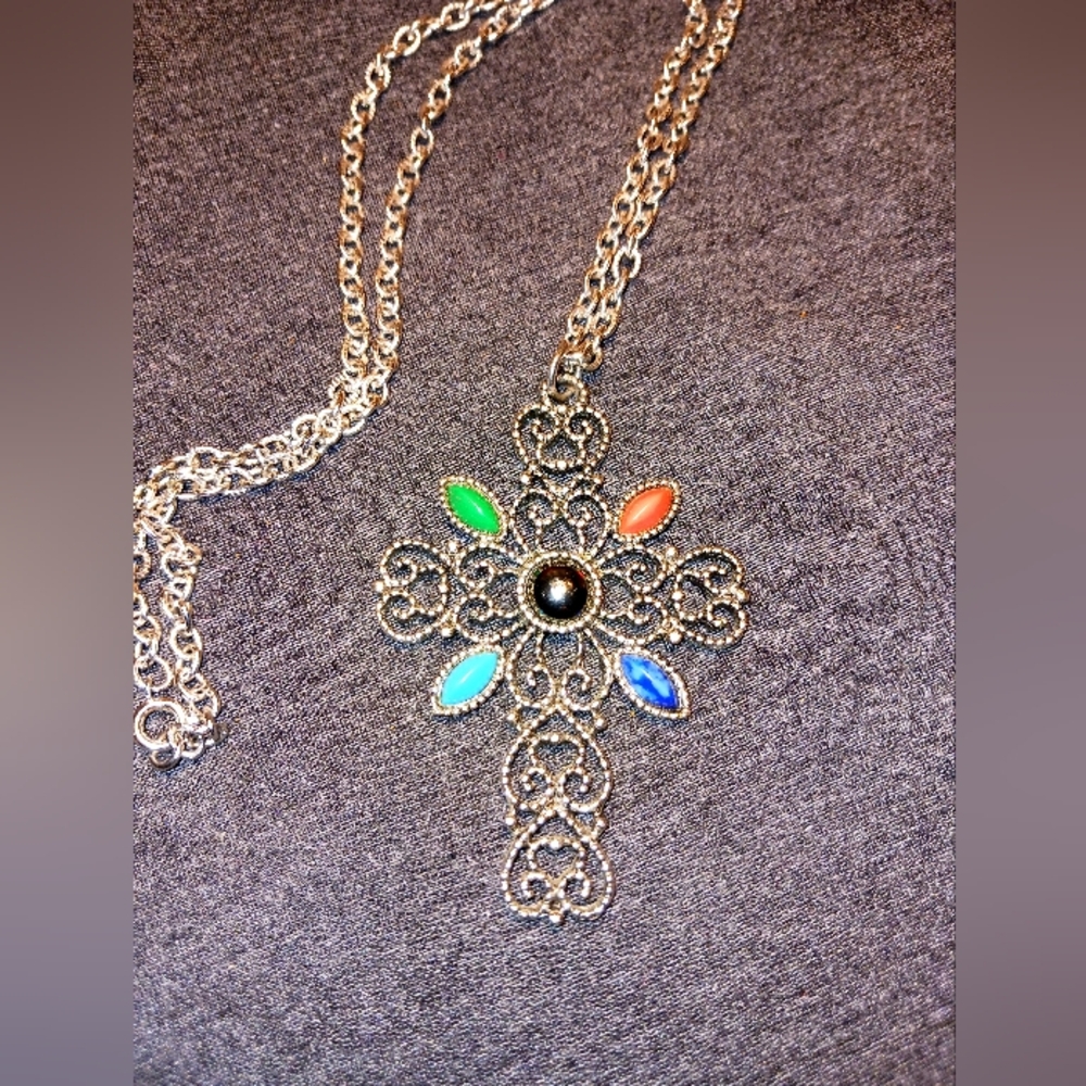 Vintage Avon Filigree Cross